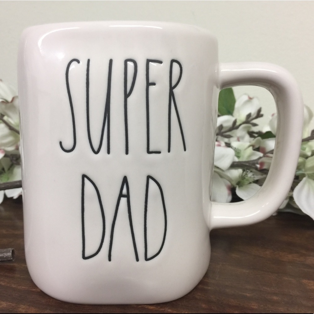 🔥Under $15 Bargain🔥 Rae Dunn SUPER DAD Mug